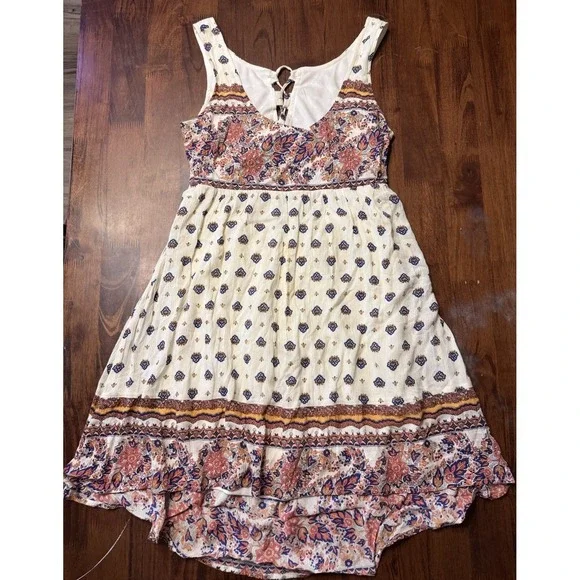 O'Neill Boho Mini Dress Small Cream Floral Festival Tie Back - Picture 1 of 7